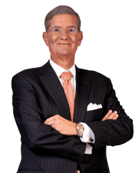 Carlos E. Mendez-Penate