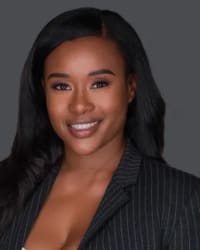 Top Rated General Litigation Attorney in Orlando, FL : Lucie Robinson