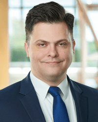 Top Rated Business Litigation Attorney in Edina, MN : Steven R. Liening