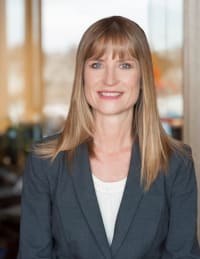 Image of Super Lawyers selectee Elizabeth Woody Lindquist