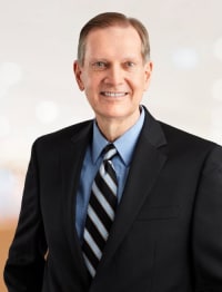 Image of Super Lawyers selectee Robert E. Luxen