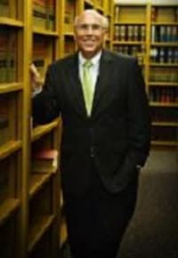 Image of Super Lawyers selectee Gary B. Leuchtman