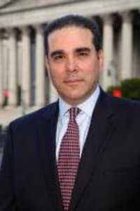 Image of Super Lawyers selectee Dario Perez